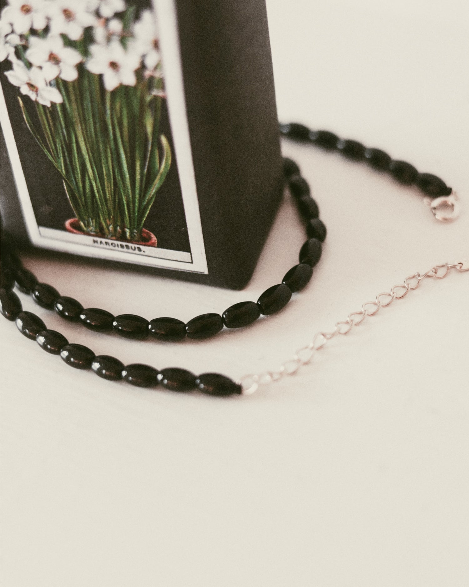 Oval Onyx Silver Necklace, Noir