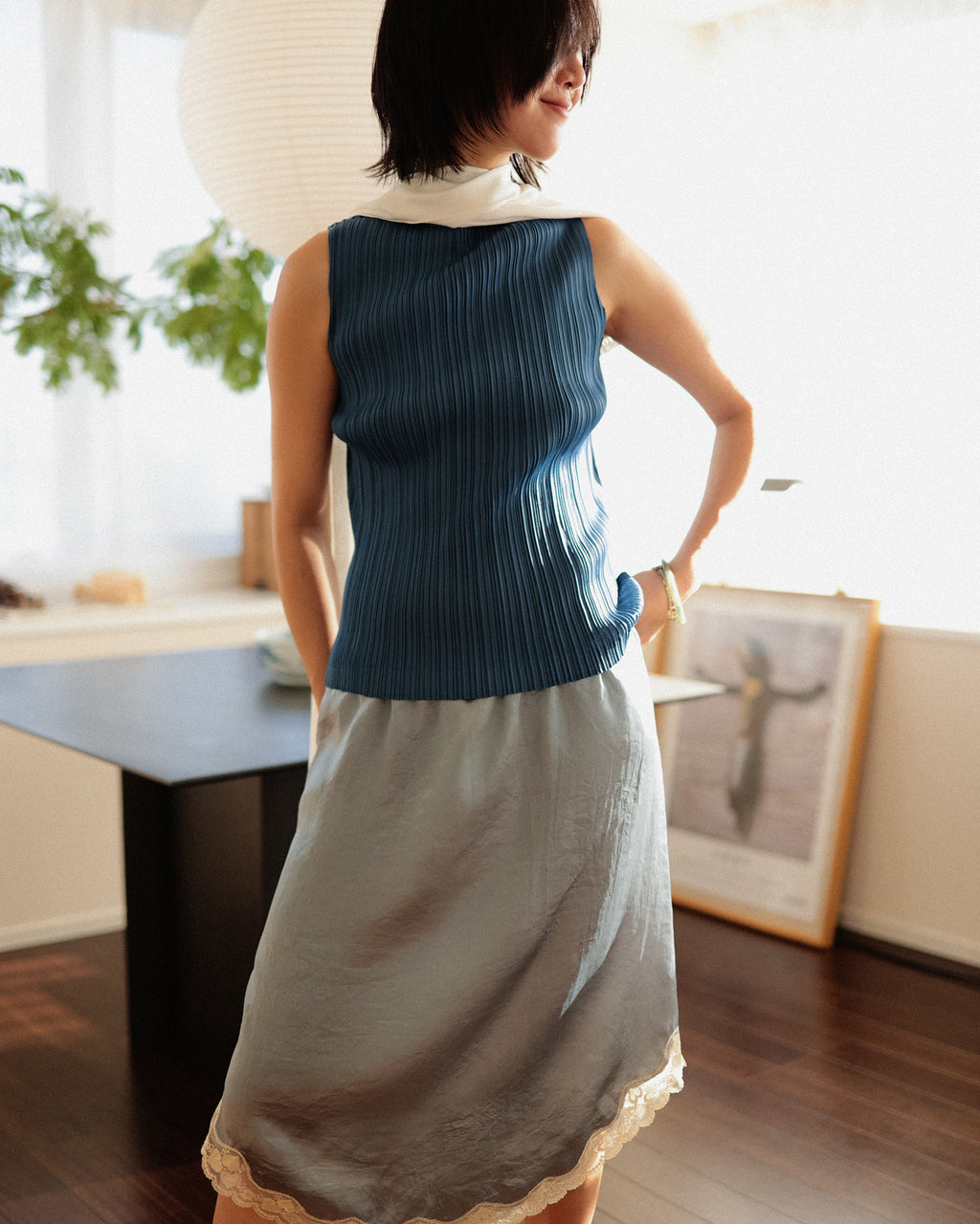 オーシャンプリーツスリーブレスTops、アズールブルー