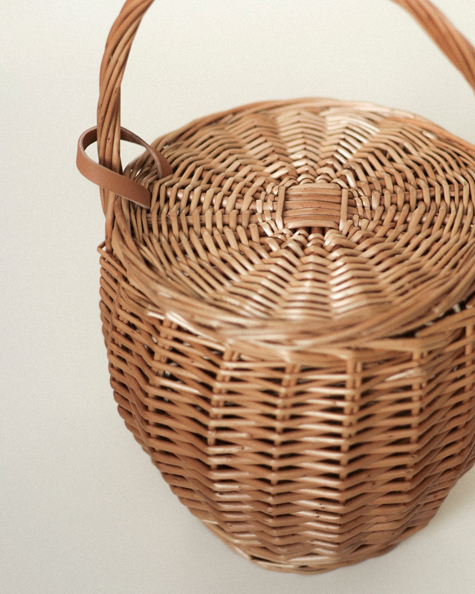 Bruton Willow Basket, Natural Wicker