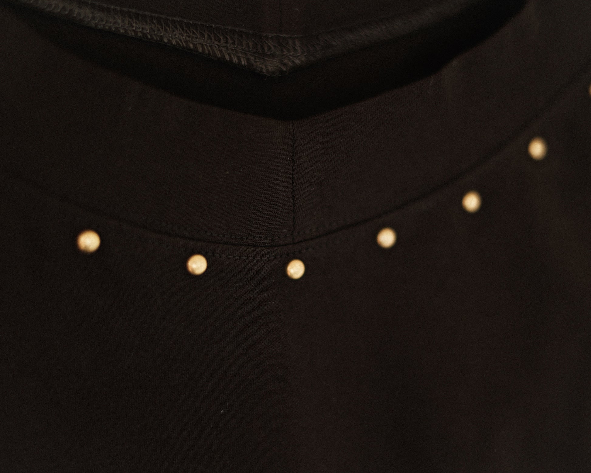 Studded Cut-Out Jersey Top, Noir