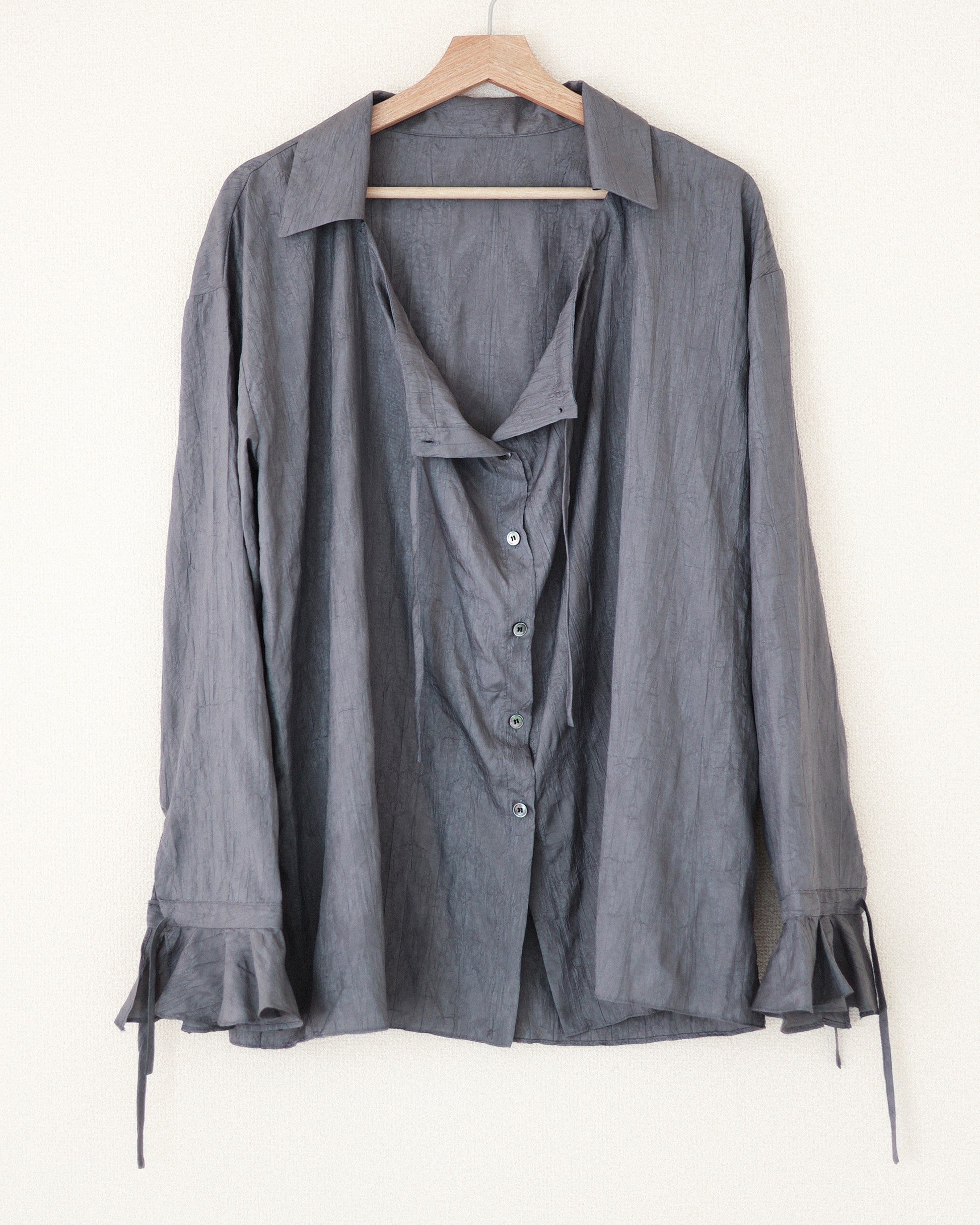 Textured Loose String Pierrot Blouse, Thunder