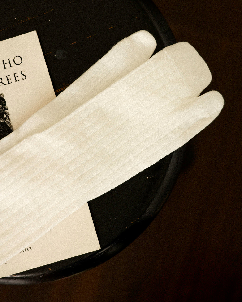 Classic Tabi Socks, Ecru