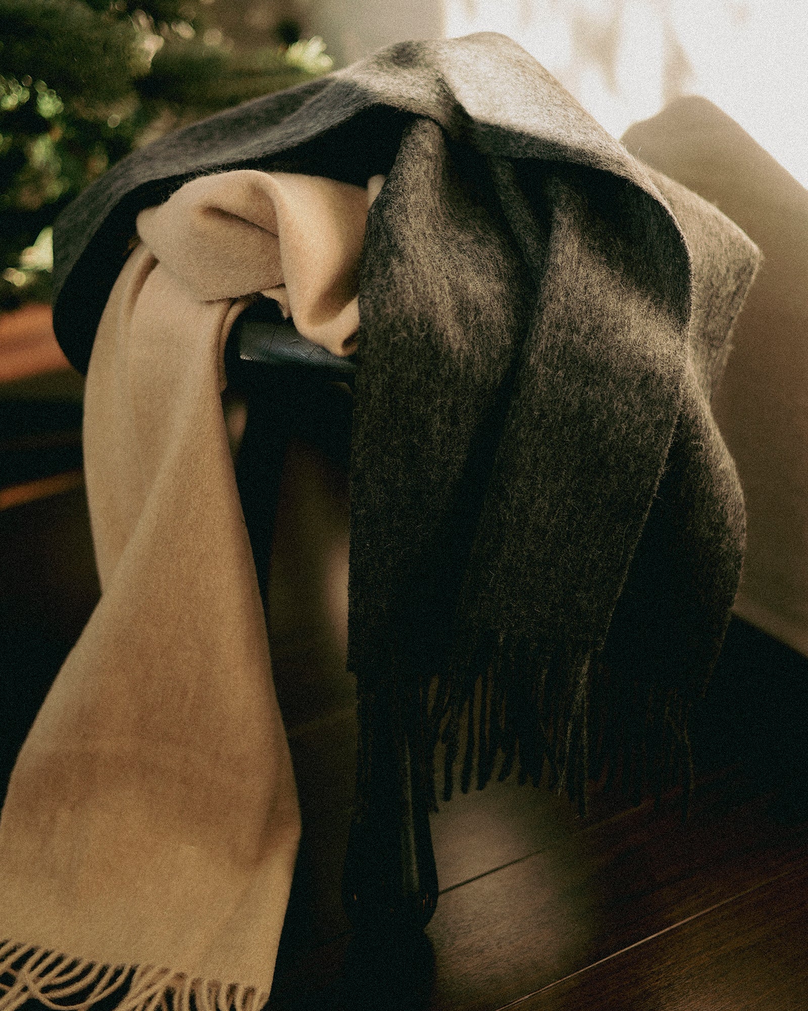 (New Colour Added) Roses Pure Light Wool Scarf, 3 Colours