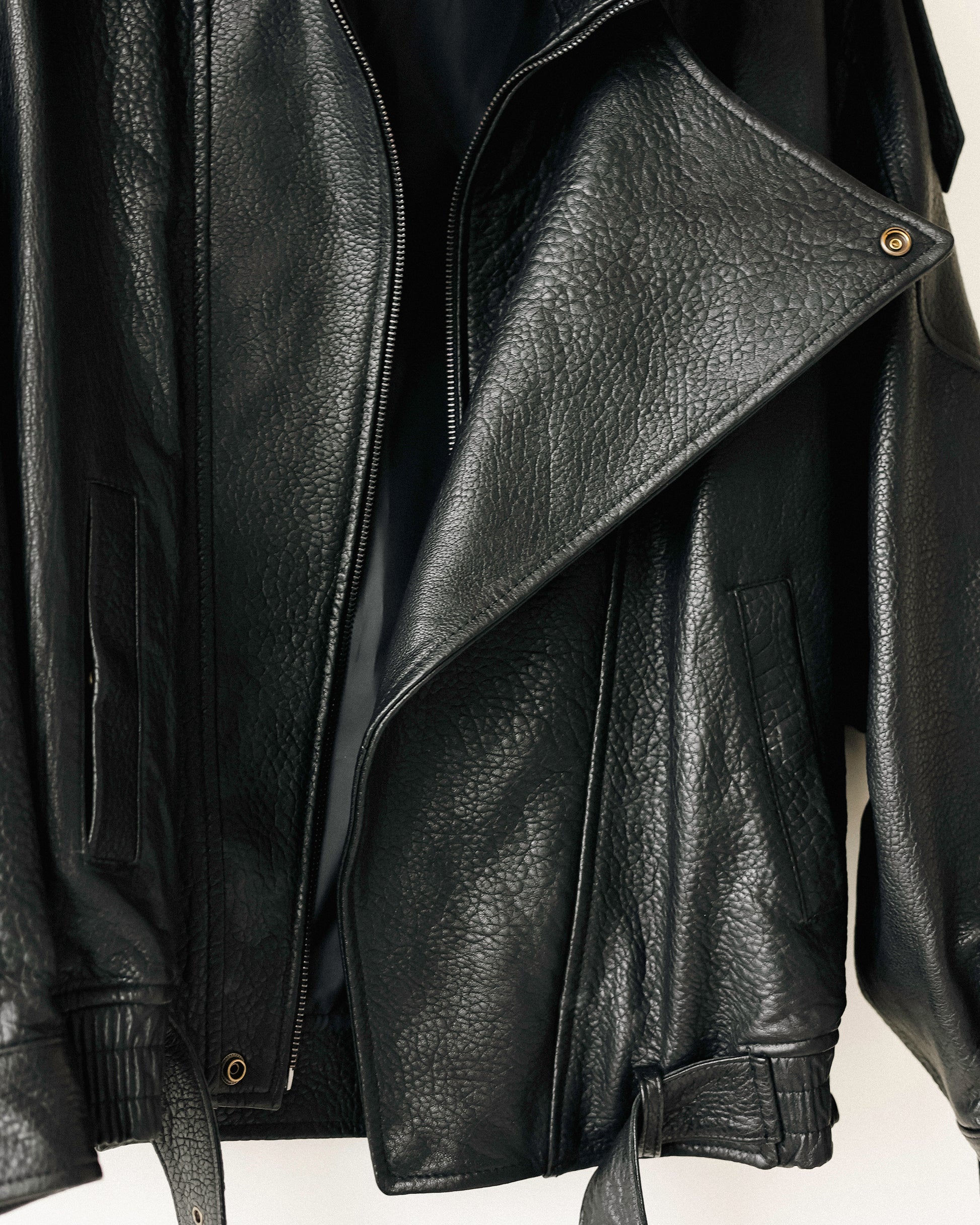 Italian Shrunken Forma Leather Jacket, Nero Pelle