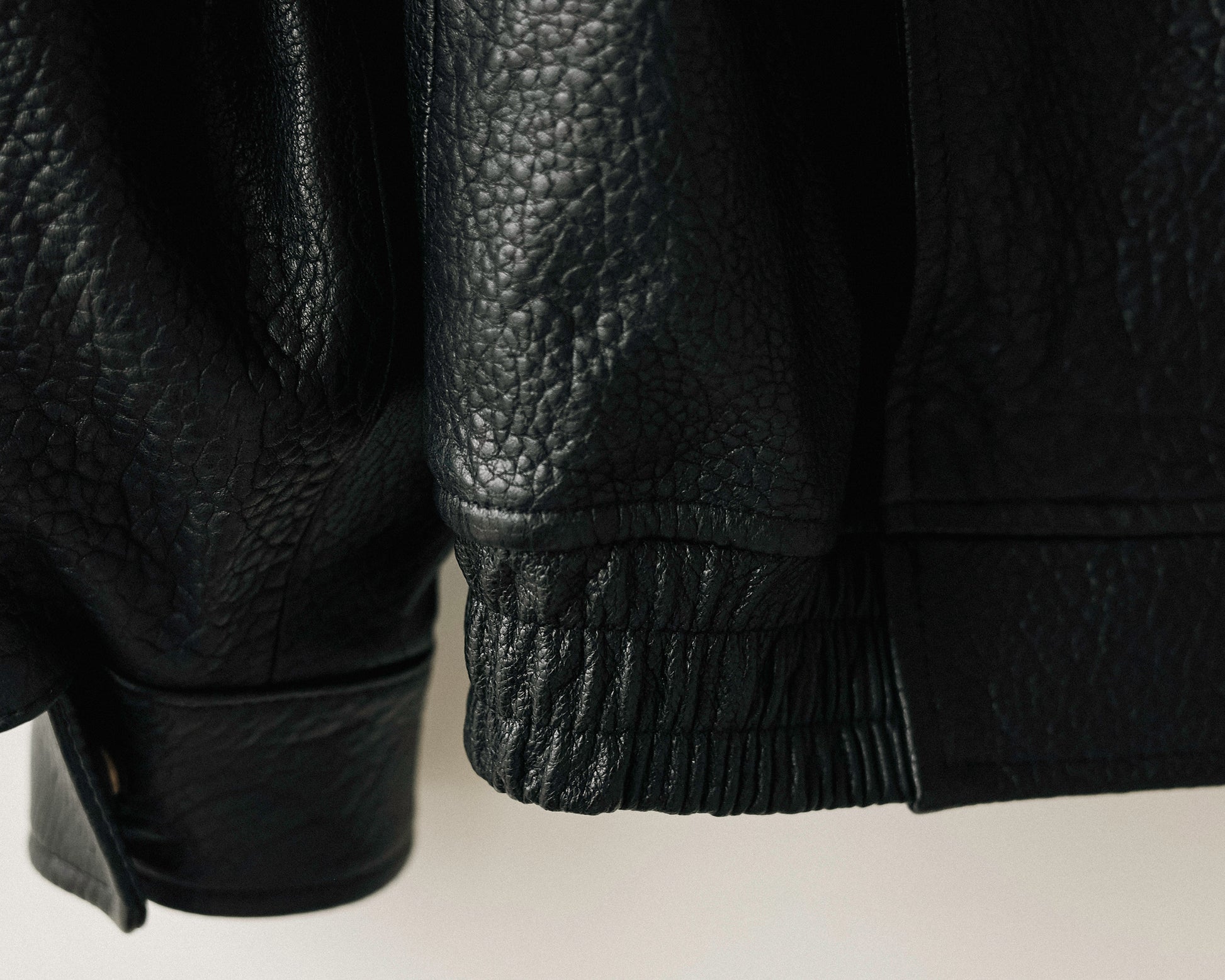Italian Shrunken Forma Leather Jacket, Nero Pelle