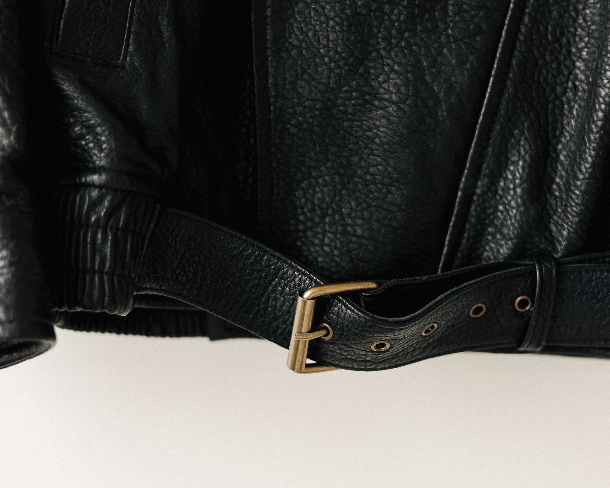 Italian Shrunken Forma Leather Jacket, Nero Pelle