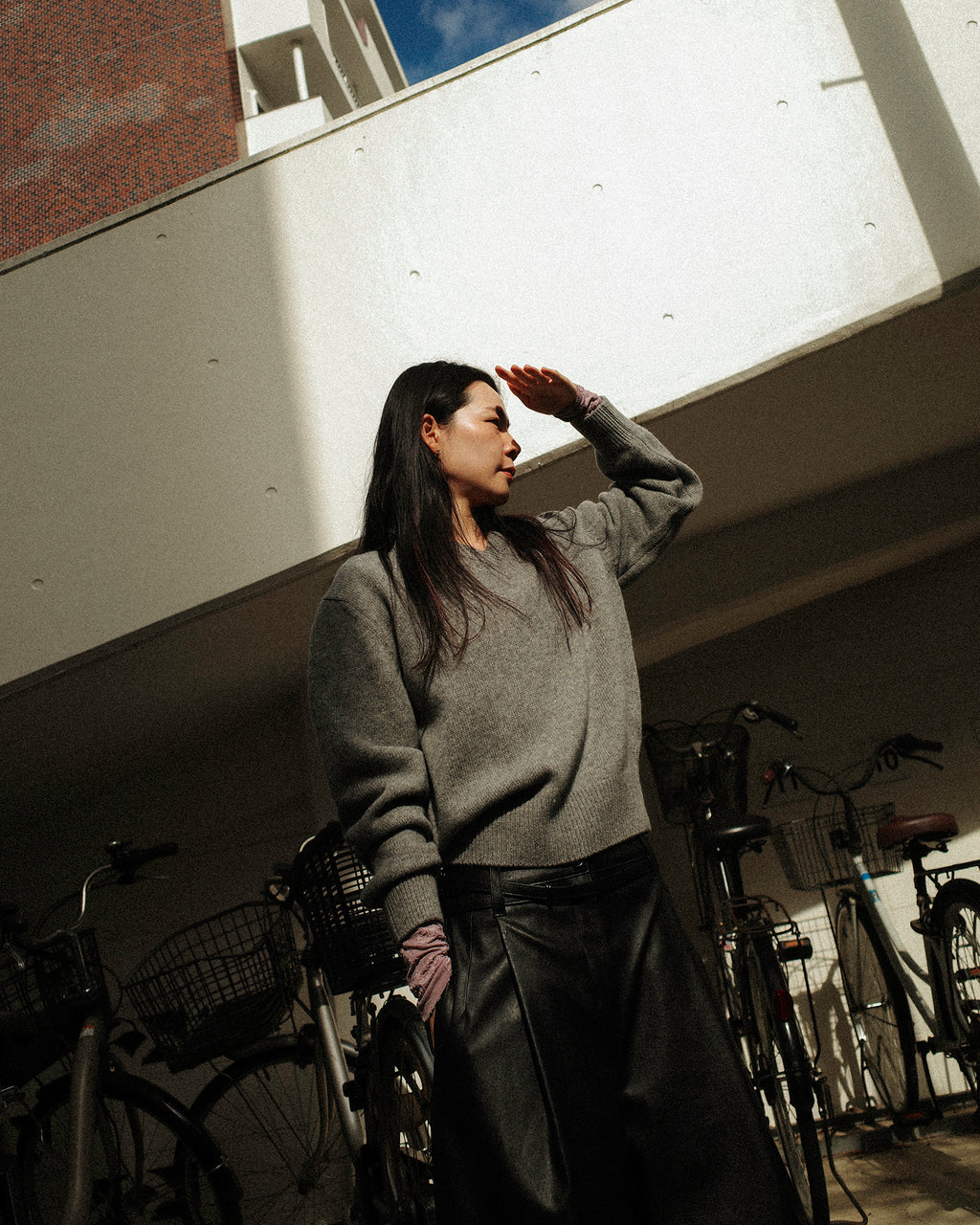 Loretta Essencial Geelong Wool V-Neck Jumper, Grey