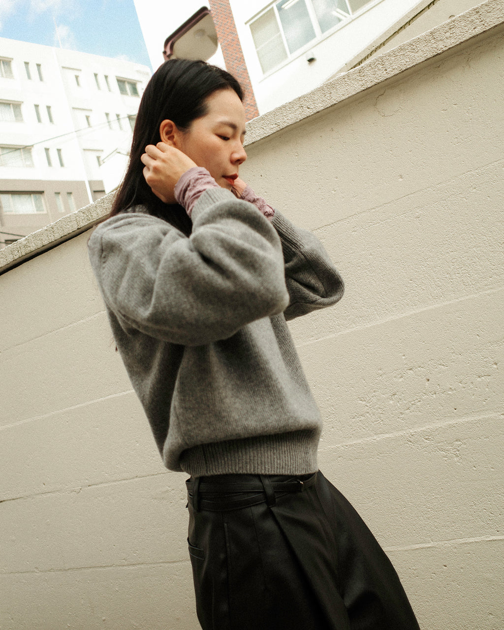 Loretta Essencial Geelong Wool V-Neck Jumper, Grey