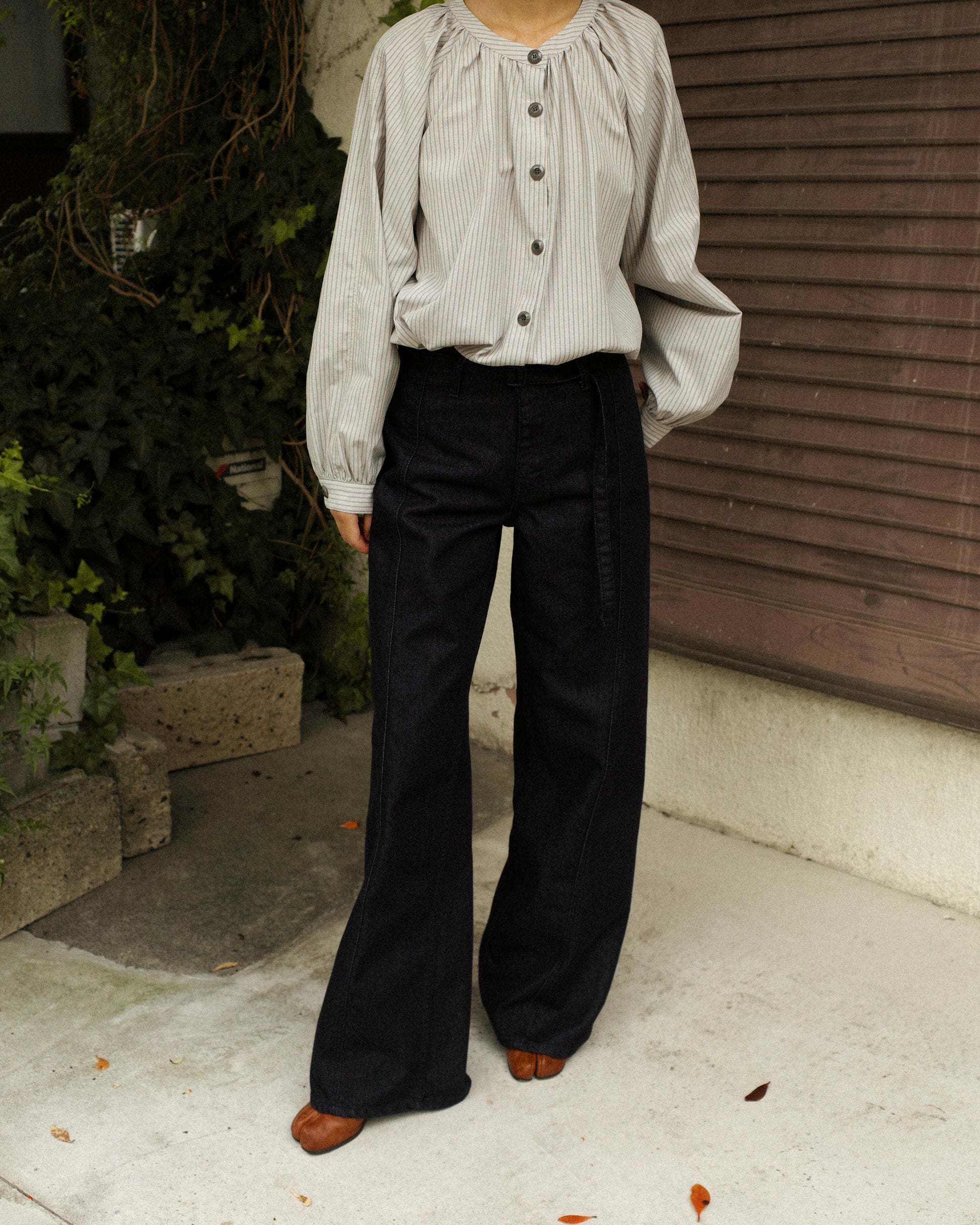 (Back in stock on 11/5) Longline Belted Denim Trousers, Deep Indigo