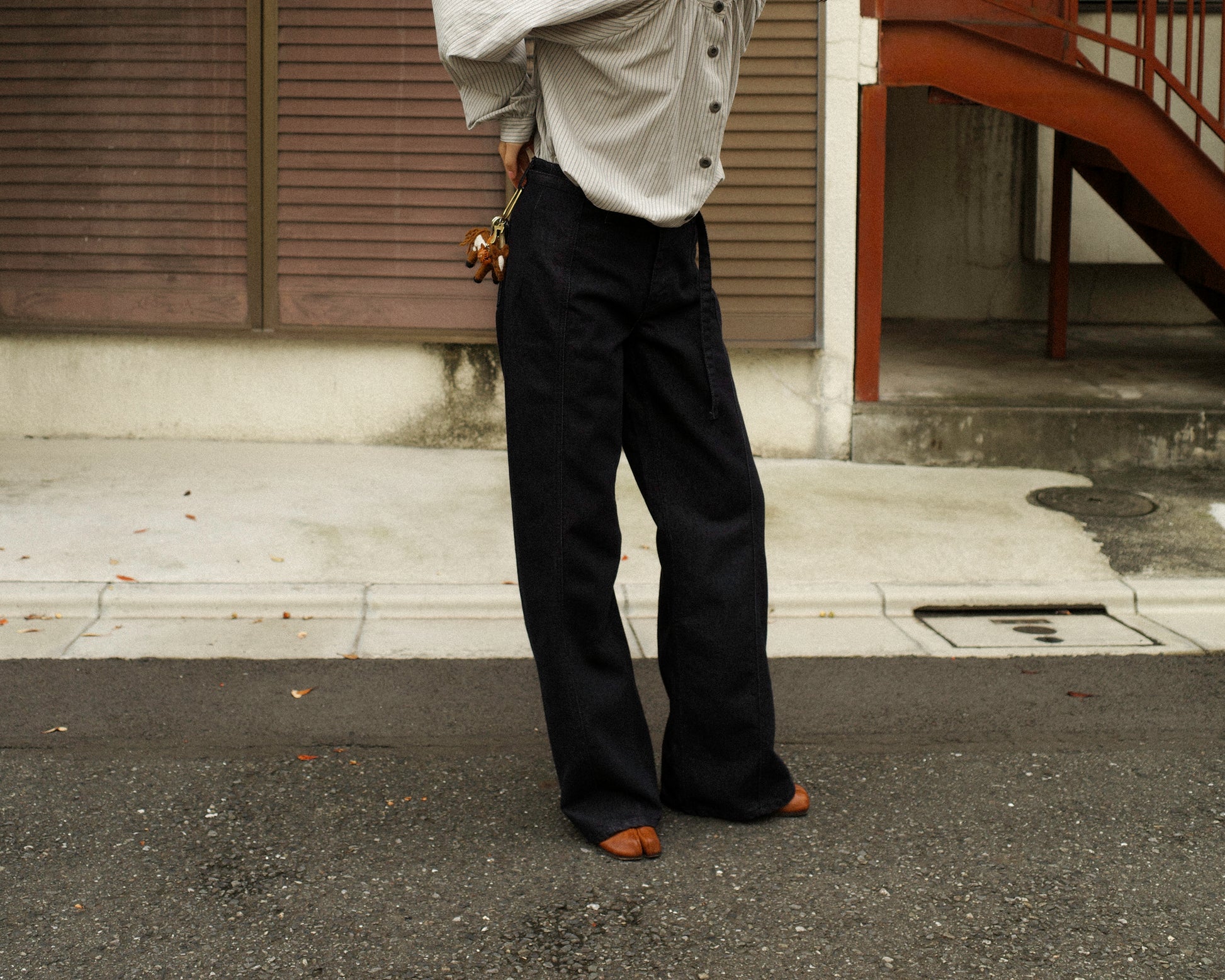 (Back in stock on 11/5) Longline Belted Denim Trousers, Deep Indigo
