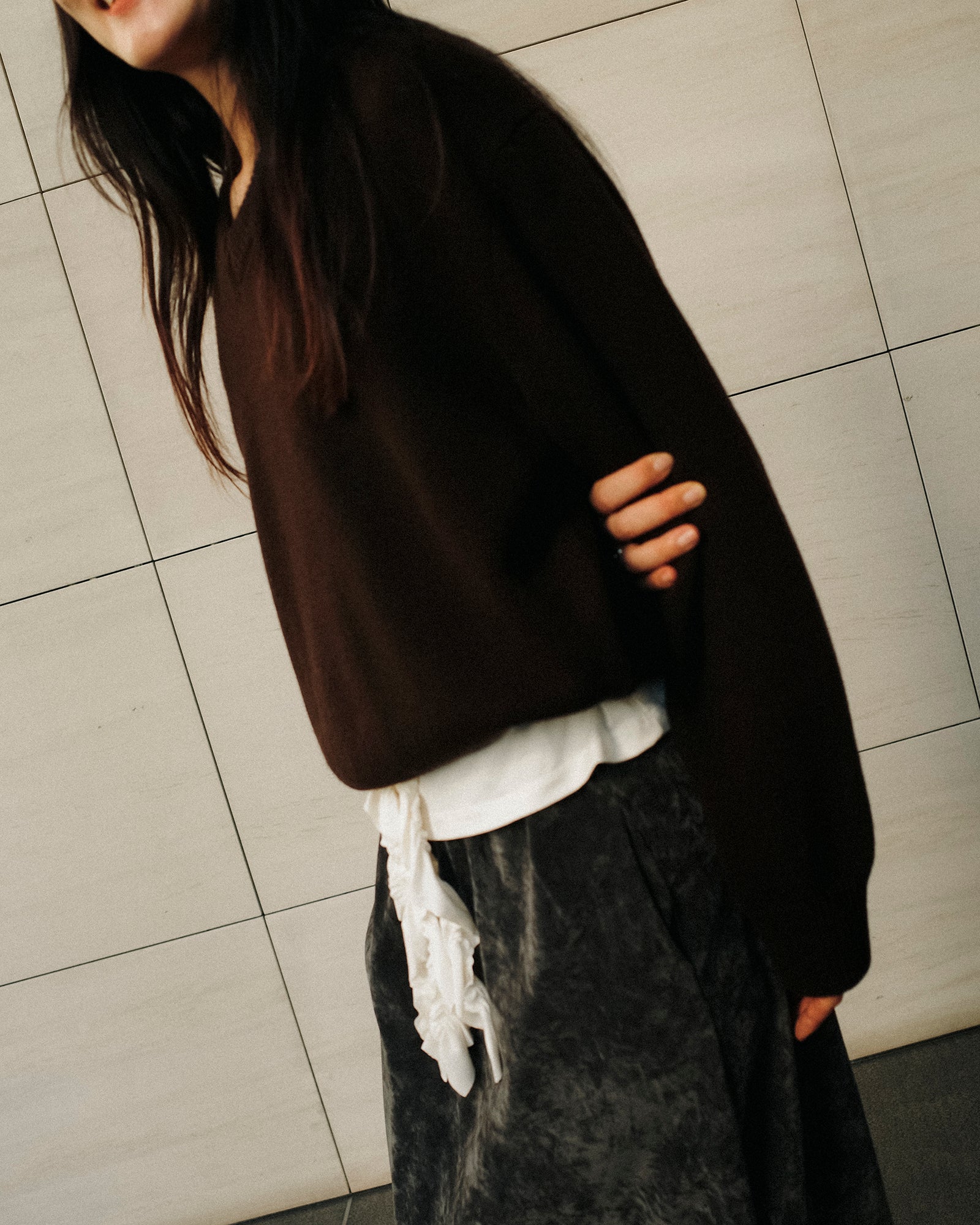 Loretta Essential Geelong Wool V-Neck Jumper, Dark Chocolate