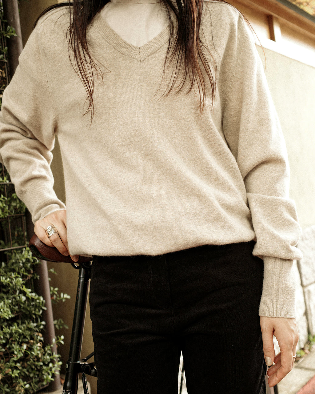 Cashmere Blend V-Neck Jumper, Marigold Beige