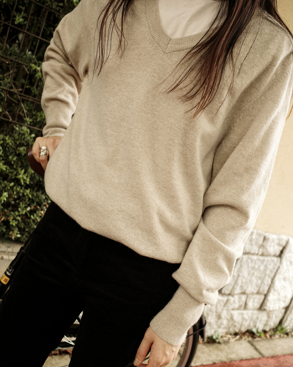 Cashmere Blend V-Neck Jumper, Marigold Beige