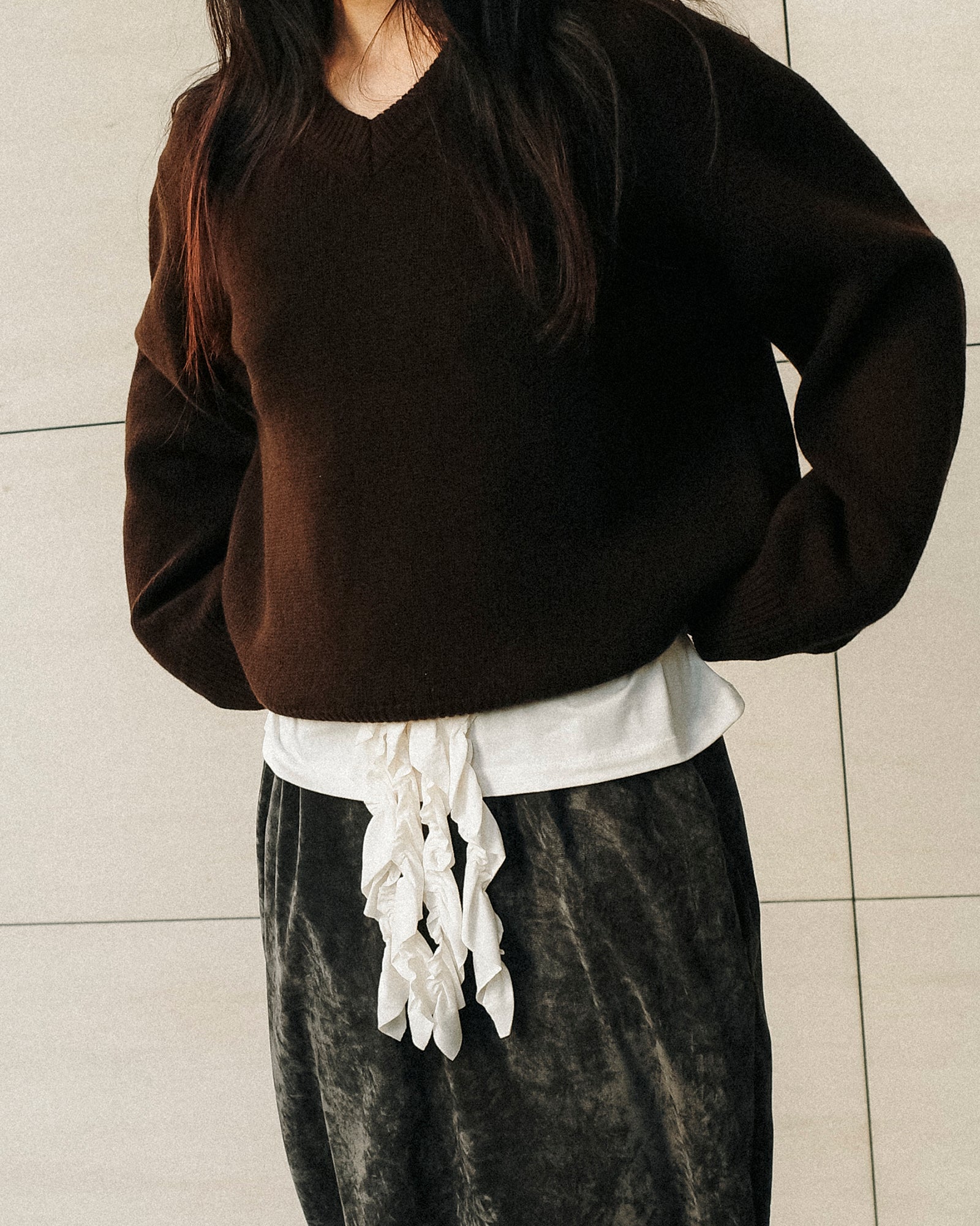 Loretta Essential Geelong Wool V-Neck Jumper, Dark Chocolate