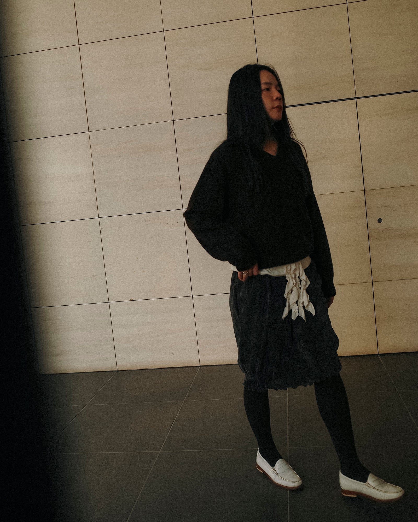 Loretta Essential Geelong Wool V-Neck Jumper, Dark Chocolate