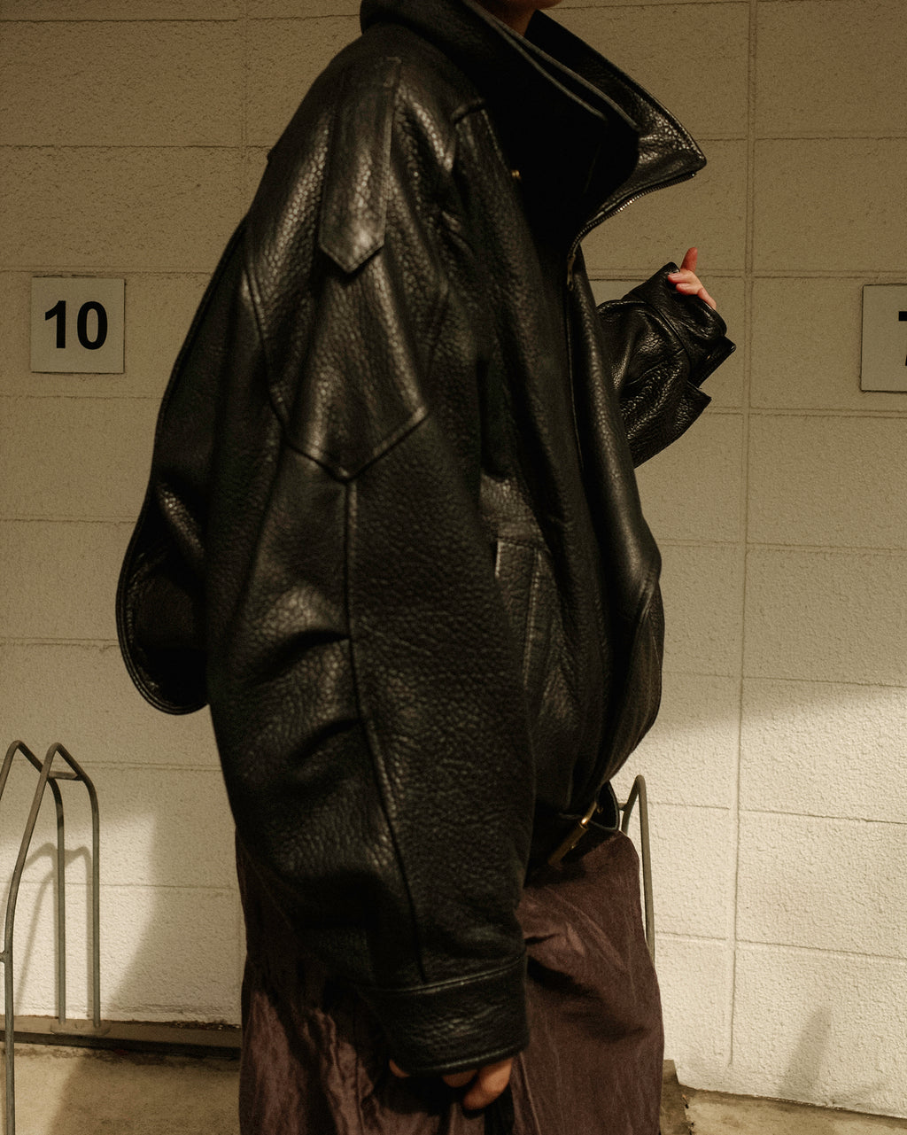 Italian Shrunken Forma Leather Jacket, Nero Pelle
