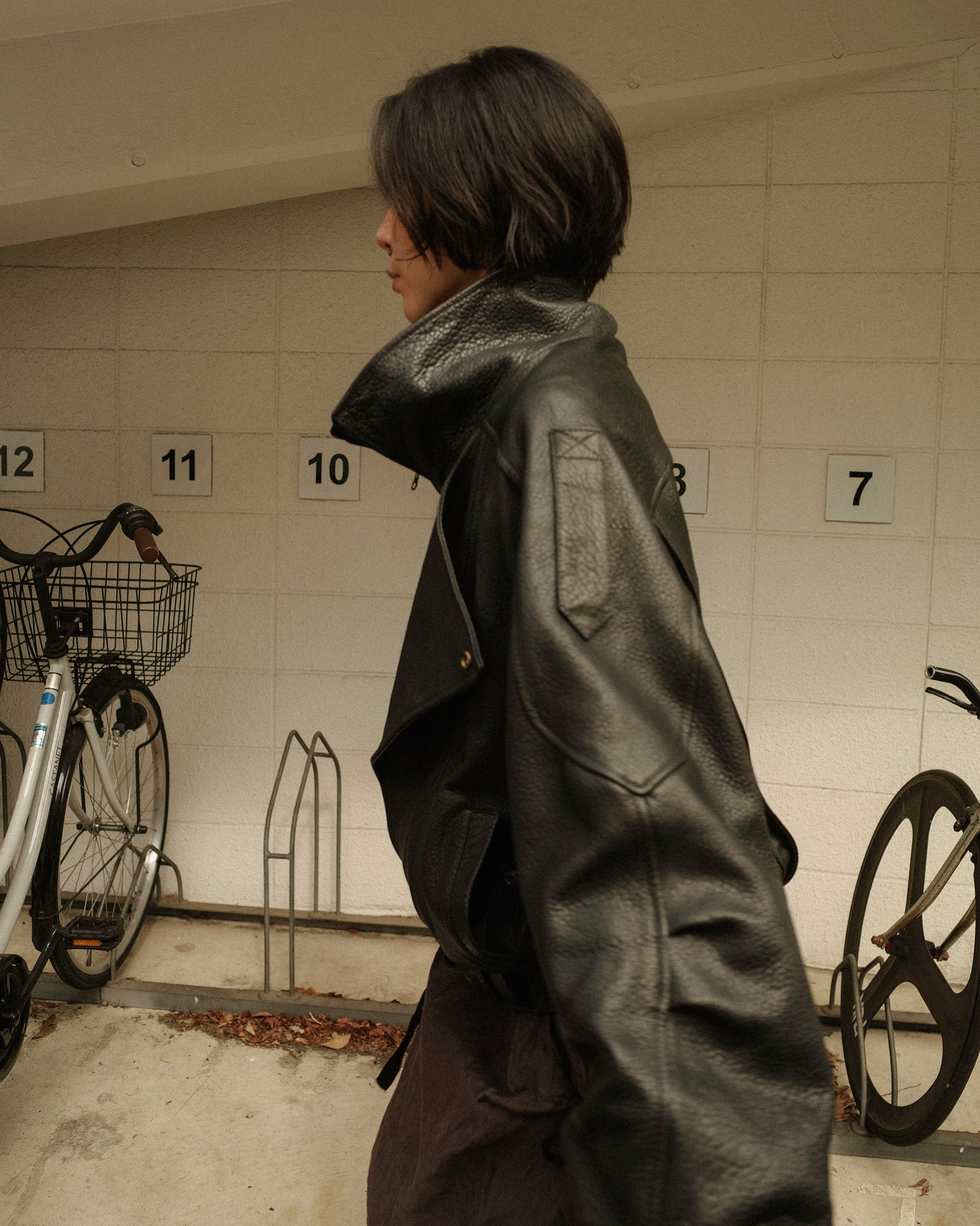 Italian Shrunken Forma Leather Jacket, Nero Pelle
