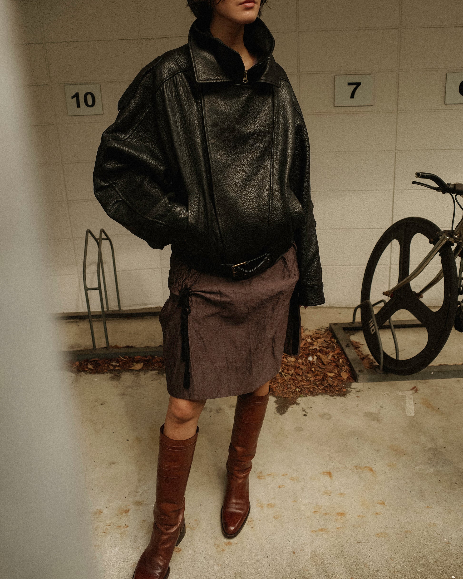 Italian Shrunken Forma Leather Jacket, Nero Pelle
