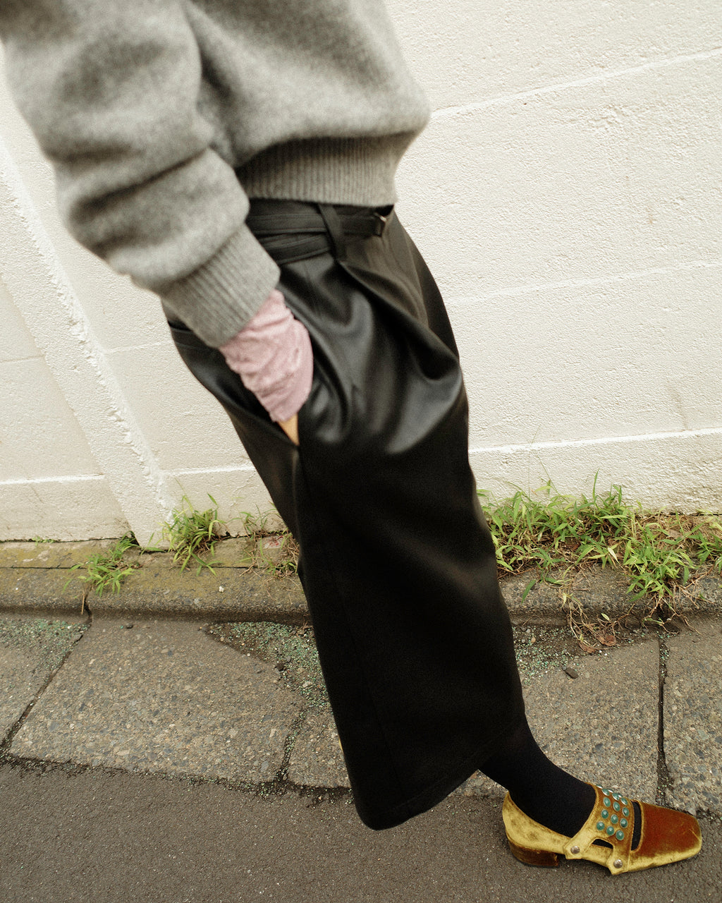 シン・シティ フェイクレザー バミューダショーツ マットブラック