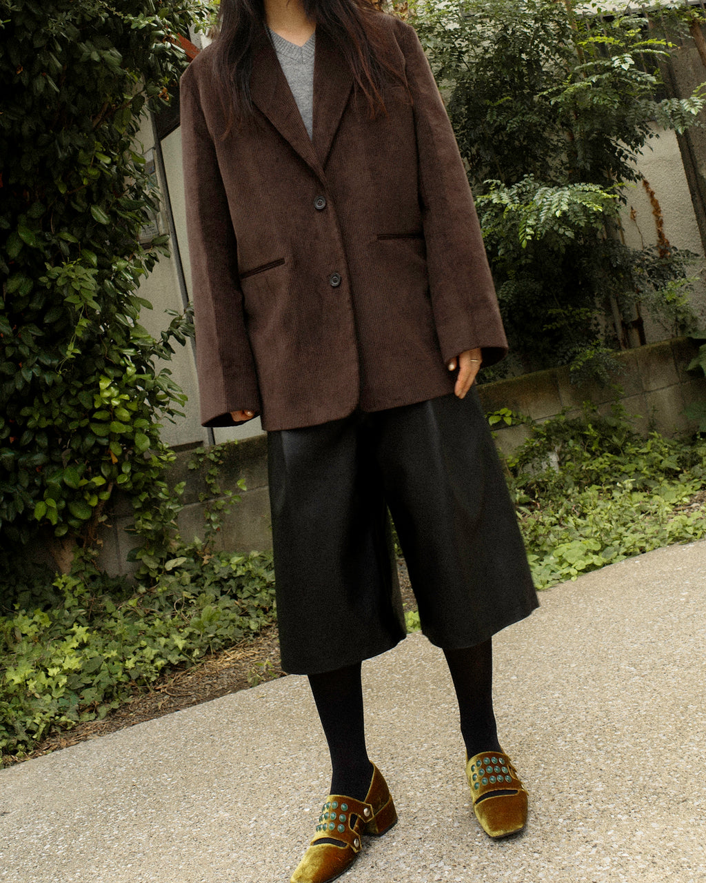 シン・シティ フェイクレザー バミューダショーツ マットブラック