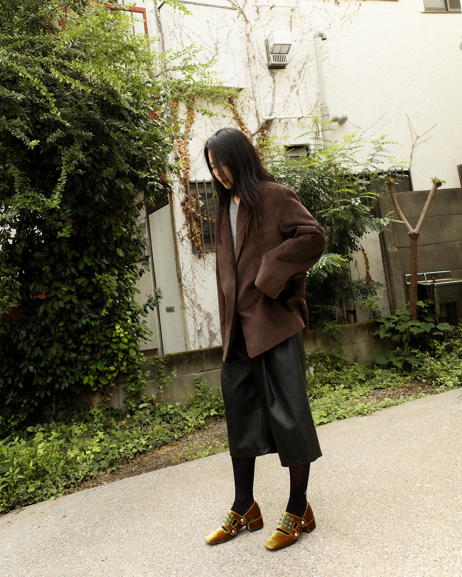 シン・シティ フェイクレザー バミューダショーツ マットブラック