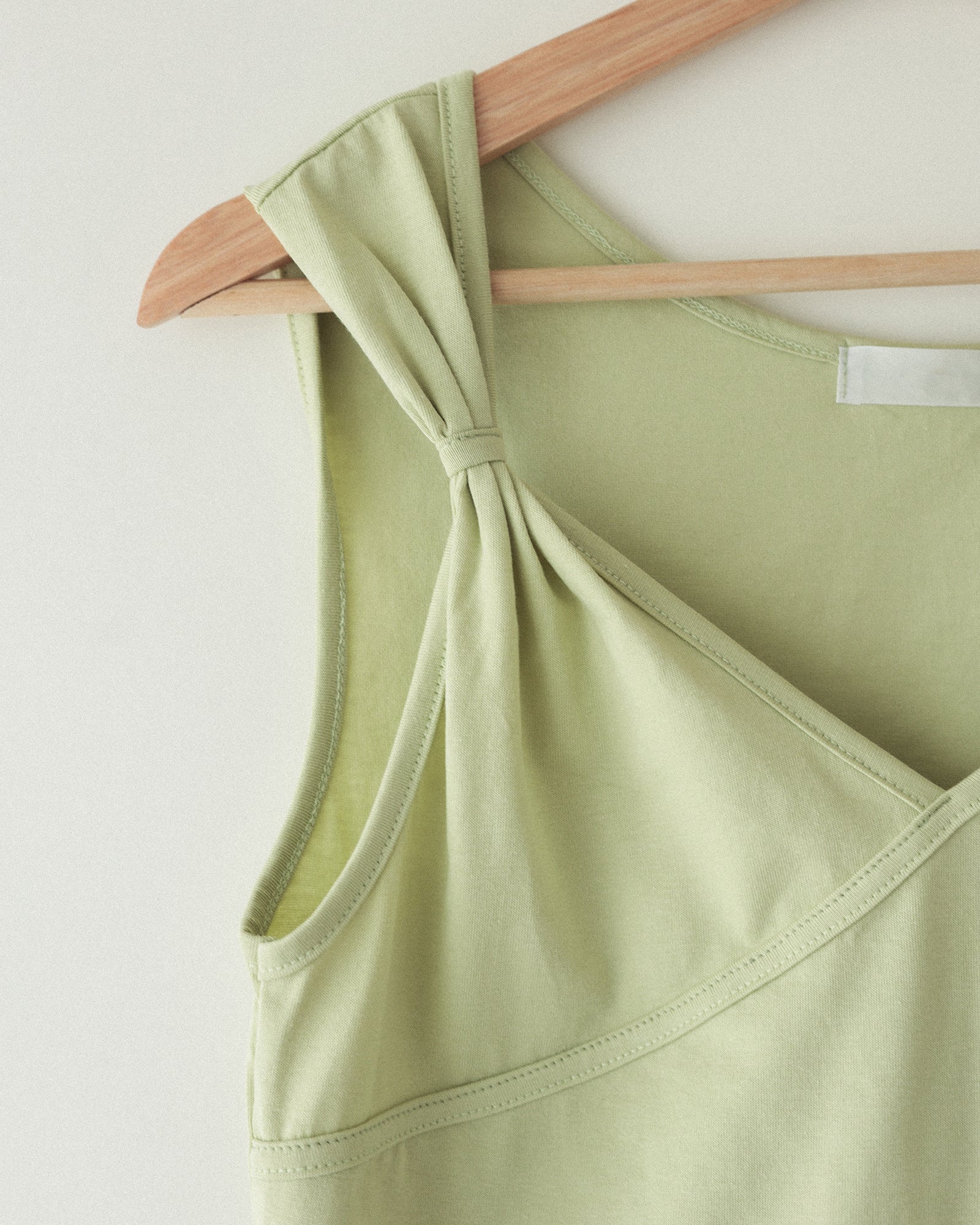Daphne Twist Top, Pistachio Milk