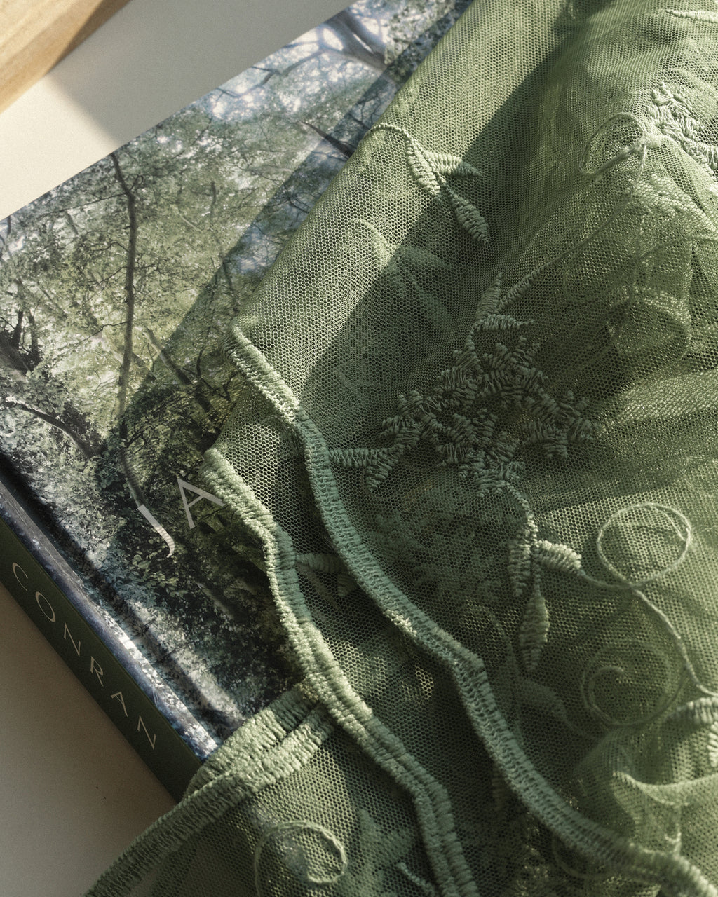 Moor Veil Scarf, English Moss