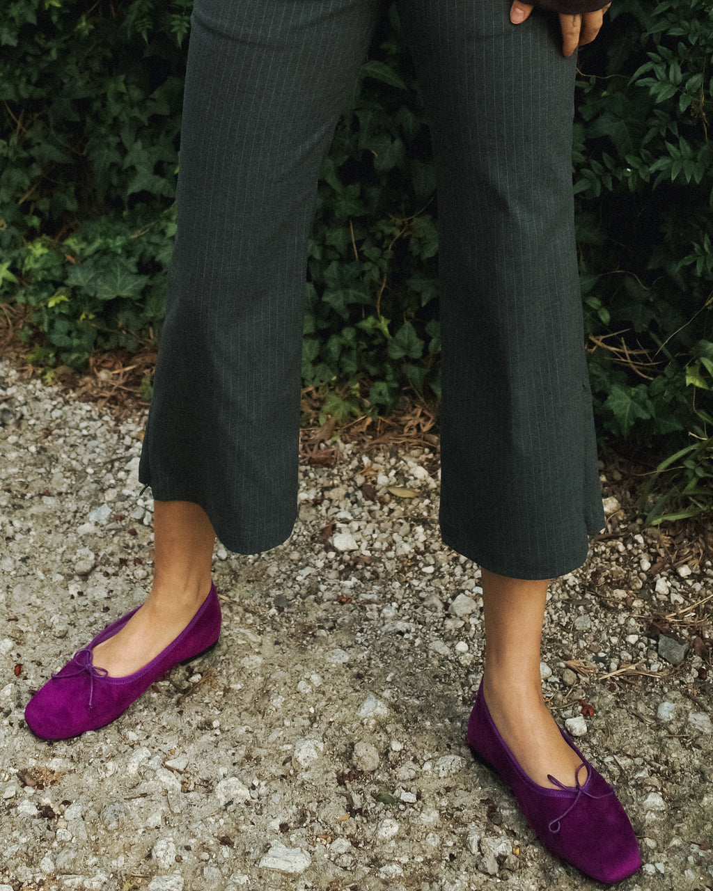 リベリオン スクエアトゥ フラットシューズ、プラム オペラ