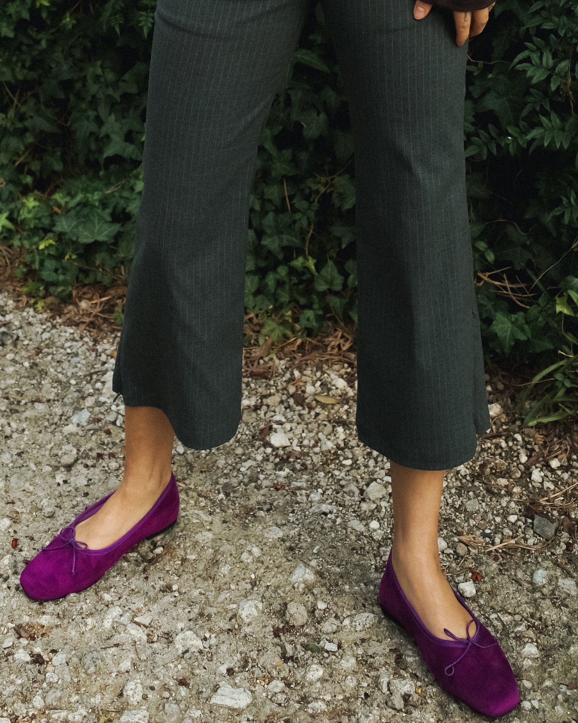 リベリオン スクエアトゥ フラットシューズ、プラム オペラ