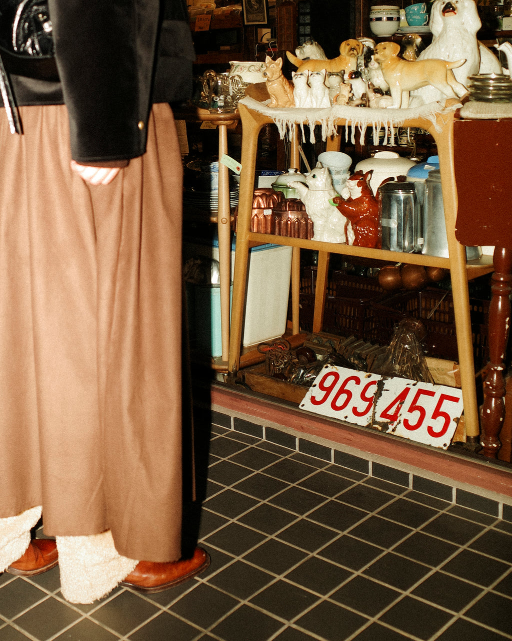 True Grit Suede Skirt, Dusty mocha
