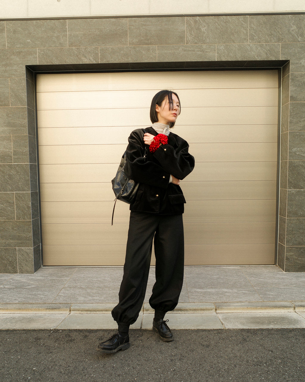 ハイ・ヌーン ストラクチャード ハーレム トラウザーズ、ブラック