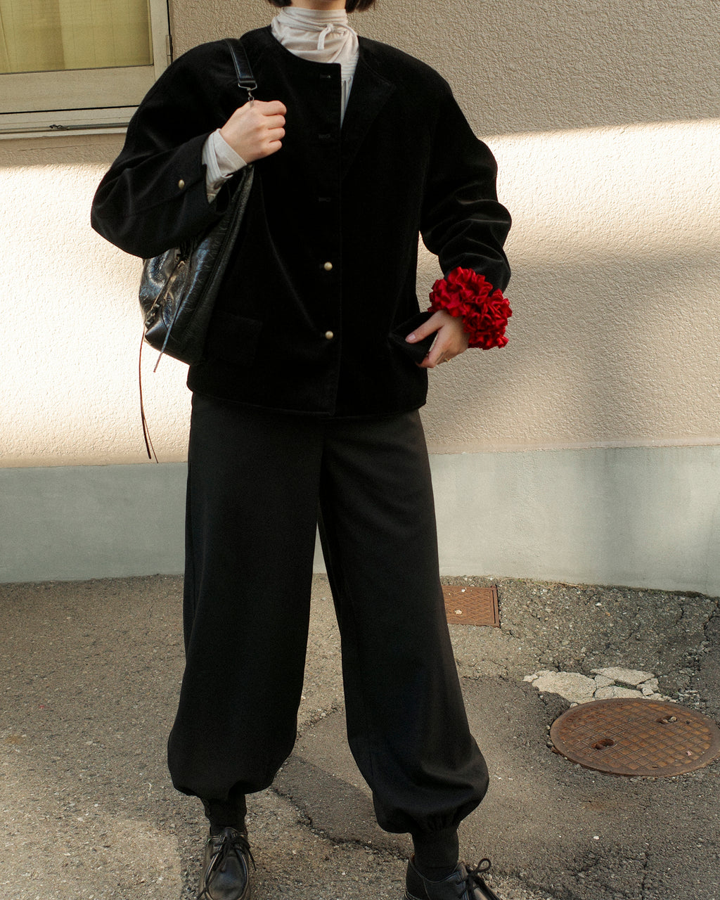 ハイ・ヌーン ストラクチャード ハーレム トラウザーズ、ブラック