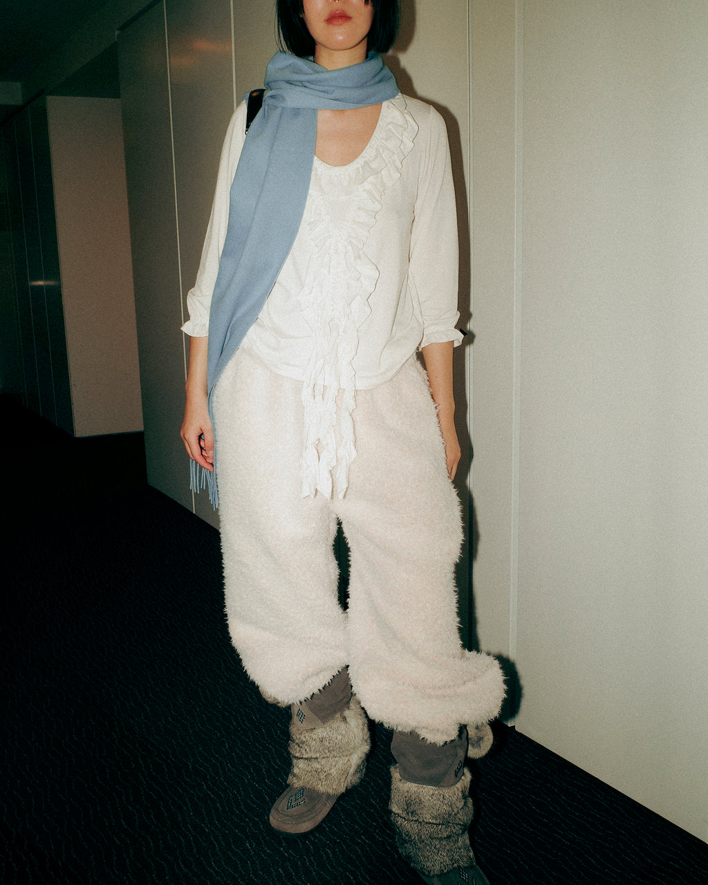 ローズ ピュアライトウールスカーフ、2色