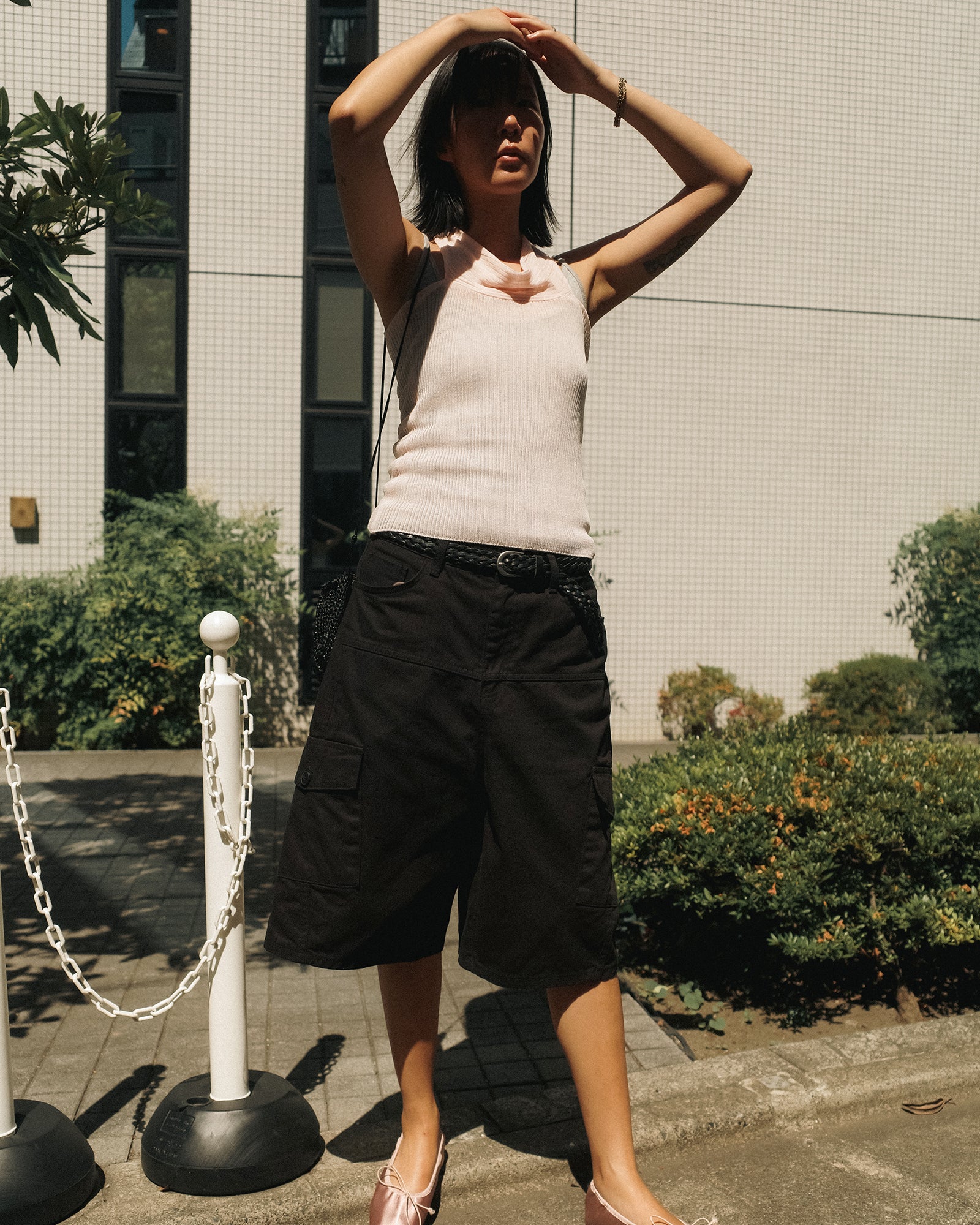 Ares Cargo Low-rise Long Shorts, Deep Black